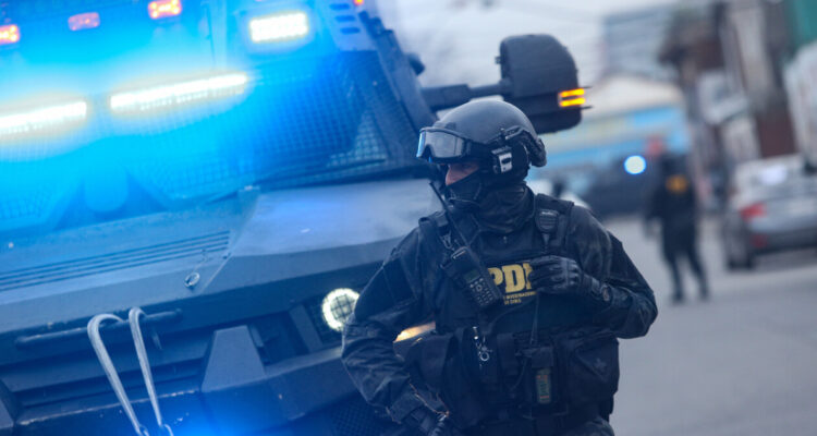 En prisión preventiva quedaron sujetos acusados de ser parte del Tren de Aragua en Arica