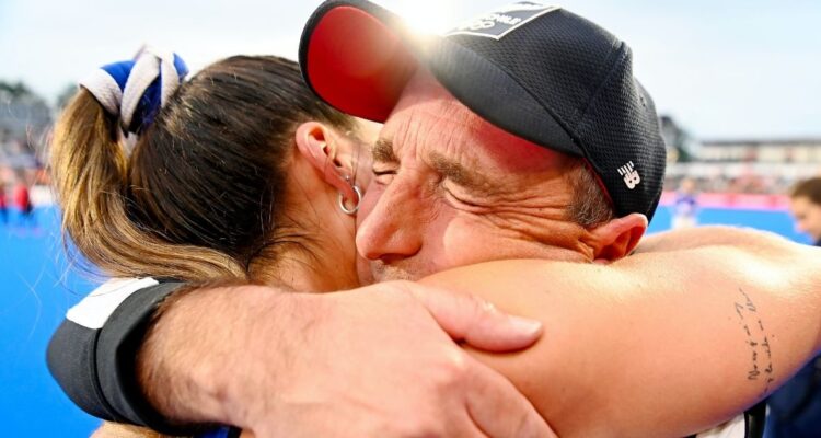 Federación Internacional de Hockey Césped
