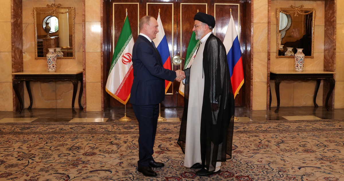 Putin y Raisi se encuentran en Irán.