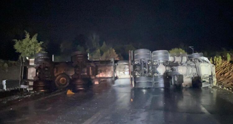 camión volcado Gorbea Loncoche