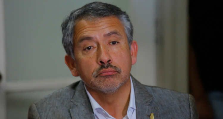 Alcalde Rivas señala ser víctima de confabulación tras suspensión de militancia por presunto cohecho.