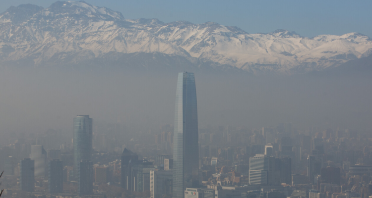 Decretan Alerta Ambiental para este martes en la región Metropolitana