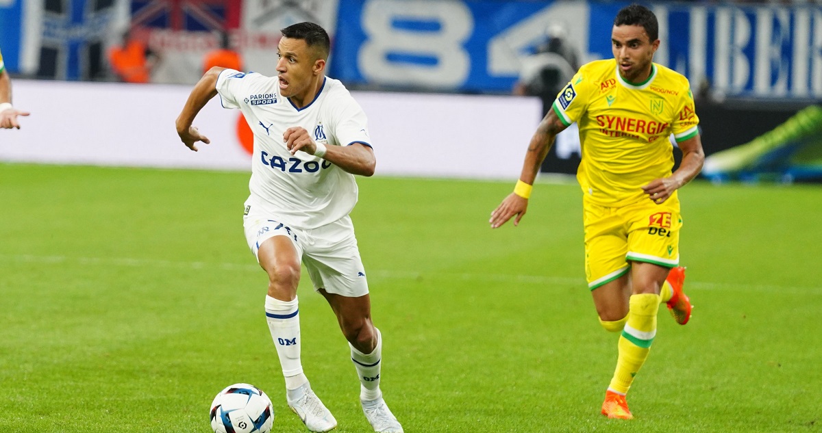 Alexis Sánchez jugando ante Nantes.