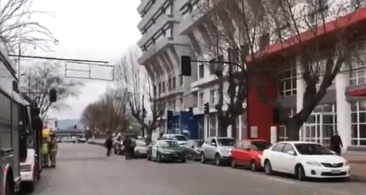 Operativo policial por aviso de bomba en Hospital de Talca