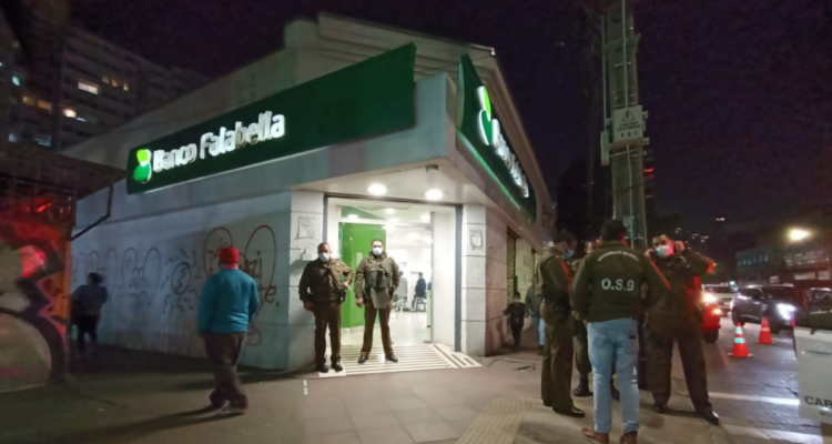 ladrón – banco – falabella