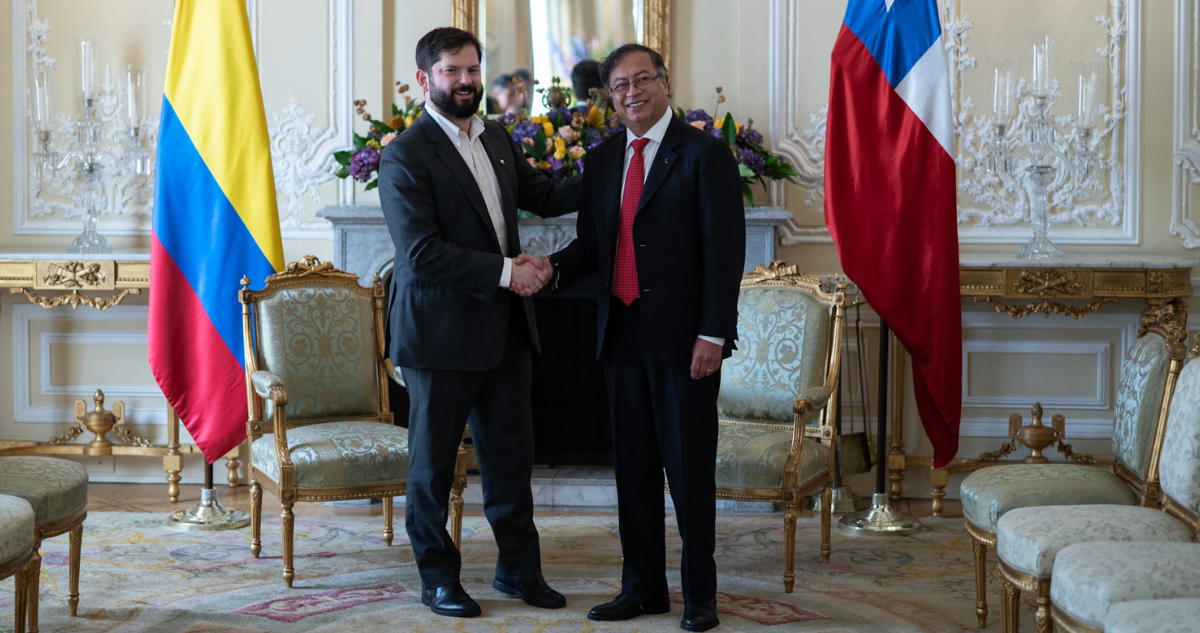 Boric se reúne con petro