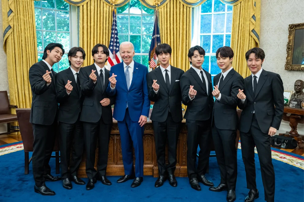 Kim Nam-joon y BTS con Joe Biden