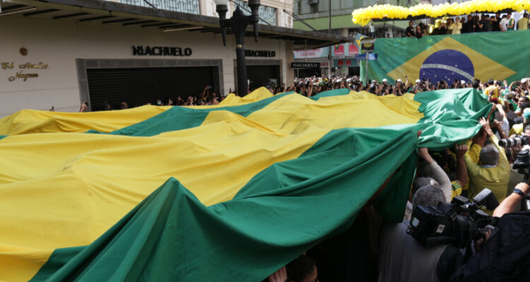 Los 10 candidatos que desafiarán a Lula y Bolsonaro en las elecciones de Brasil