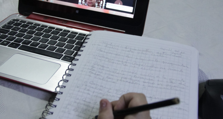 Clases virtuales por aumento de casos covid en colegios de provincia de Osorno