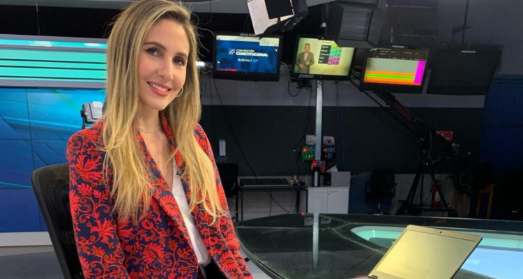 Claudia Salas deja Mega