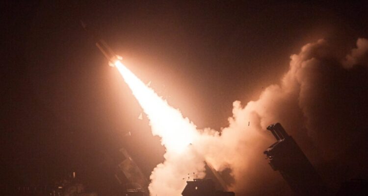 Siria denuncia muerte de soldados tras ataque de Israel