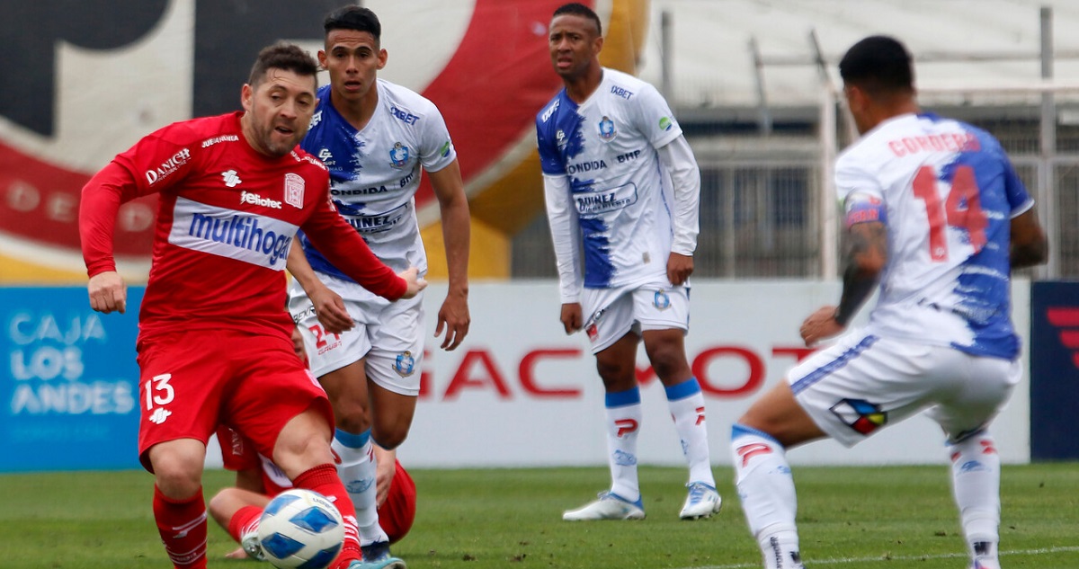 Curicó Unido venció a Antofagasta pero quedó eliminado en Copa Chile.