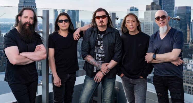 Dream Theater vuelve a Chile tras ganar el Grammy: “Son tiempos difíciles y de obstáculos”