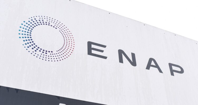 Renuncia gerente Enap