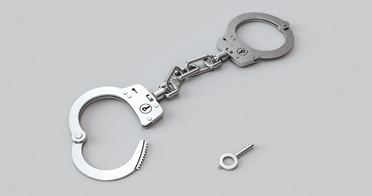 Conocido delincuente es detenido por vez número 35 en región del Bío Bío y vuelve a quedar libre