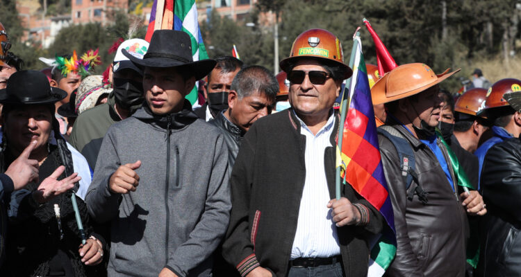 Evo Morales en un evento con sus partidarios.