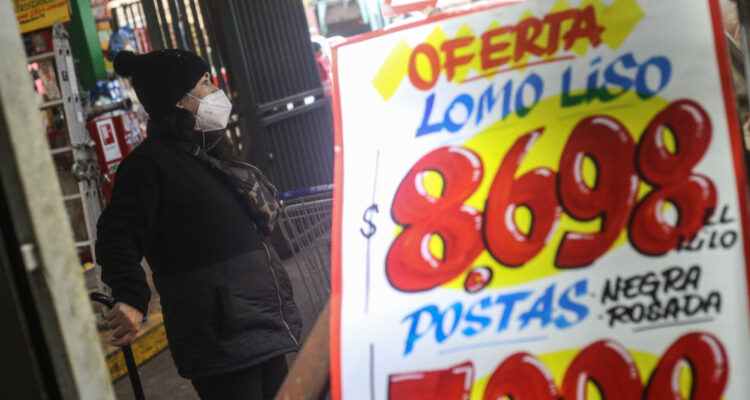 Expertos estima decrecimiento de la inflación a finales de 2022