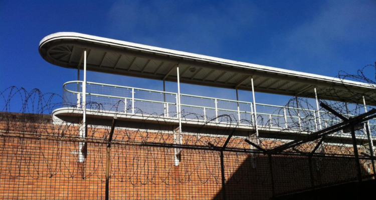 Condenan por femicidio a hombre que asesinó a mujer en situación de calle en Valparaíso