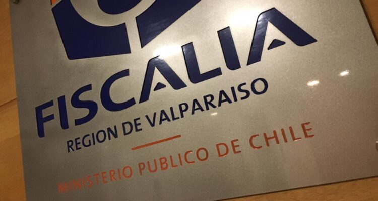 Investigación por performance valparaíso