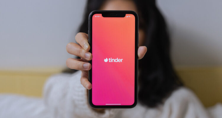 estafas-en-tinder