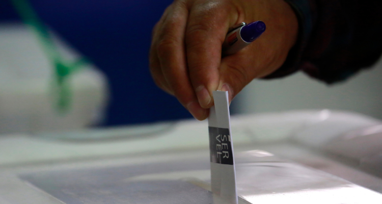 Locomoción para el plebiscito en el Bío Bío: Gobierno coordina operaciones con Servel y Carabineros