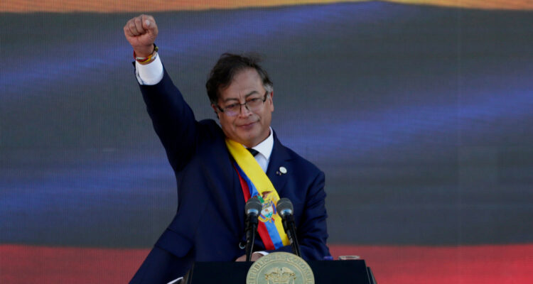 Gustavo Petro.