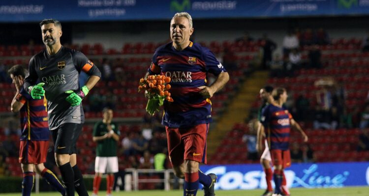 Stoichkov lamentó ausencia de Messi en Balón