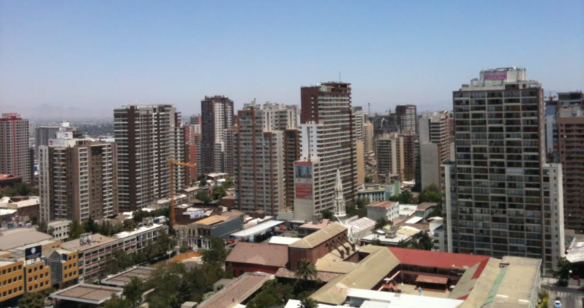 Imposible independizarse: estudio revela golpe de la inflación a precio de departamentos y arriendos
