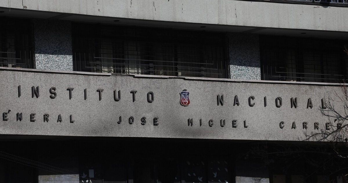 Instituto Nacional vuelve a clases presenciales
