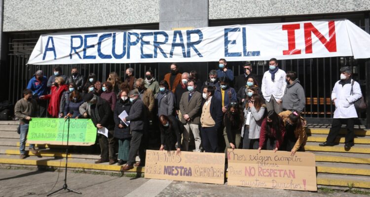 Profesores del Instituto Nacional manifiestan descontento por violencia