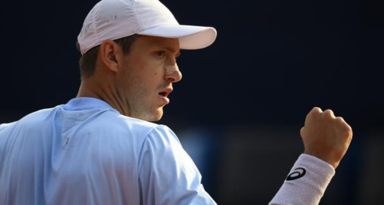 Nicolás Jarry avanza en la Qualy, rumbo al US Open.