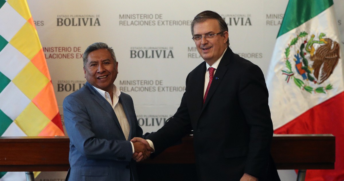 México y Bolivia anuncian coordinación por el litio más el desarrollo de un vehículo eléctrico
