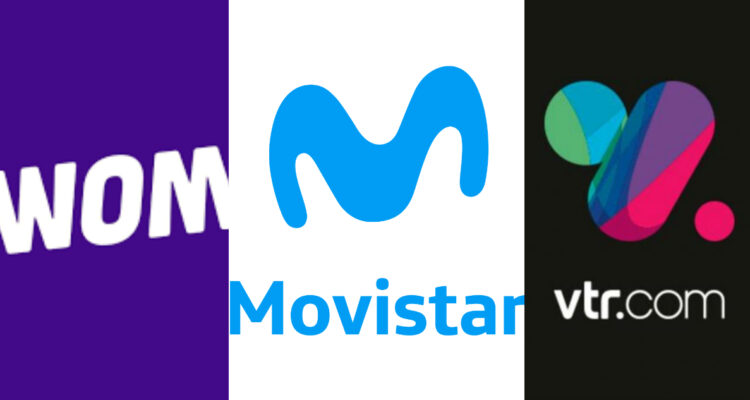 Los logos de las compañías de Wom, VTR y Movistar. Esta tarde comenzó a reportarse una caída masiva en los servivios.