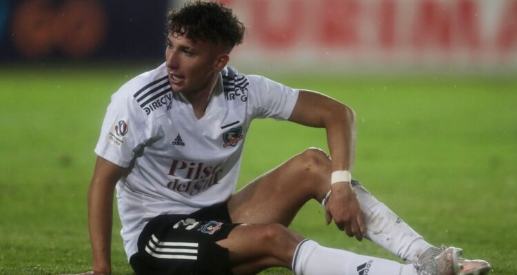 Luciano Arriagada no seguirá en Colo Colo.