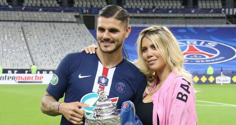 Mauro Icardi y Wanda Nara celebrando título con el PSG.