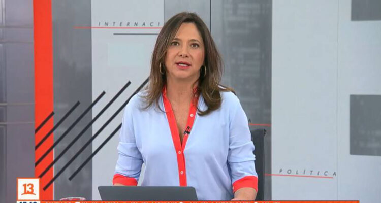 Mónica Pérez en el noticiario T13. Fue en julio que recibió una serie de denuncias al CNTV por sus dichos.
