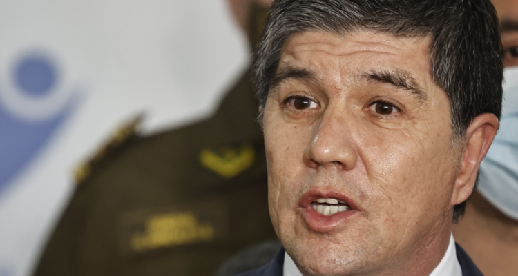 Arresto de Ernesto Llaitul: Monsalve evita referirse a posible vínculo de otros 3 detenidos con CAM