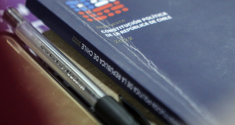 Nueva Constitución