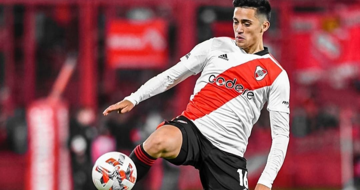 Pablo Solari aprueba en sus primeros partidos con River Plate.