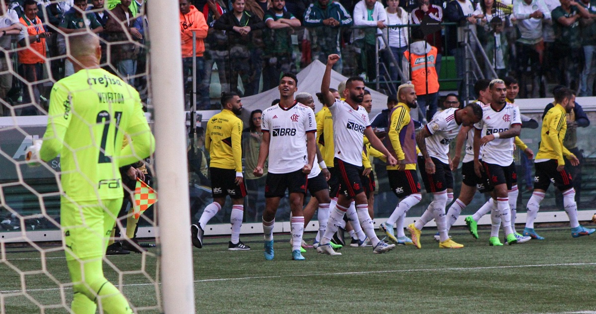 Palmeiras y Flamengo igualaron por el Brasileirao.