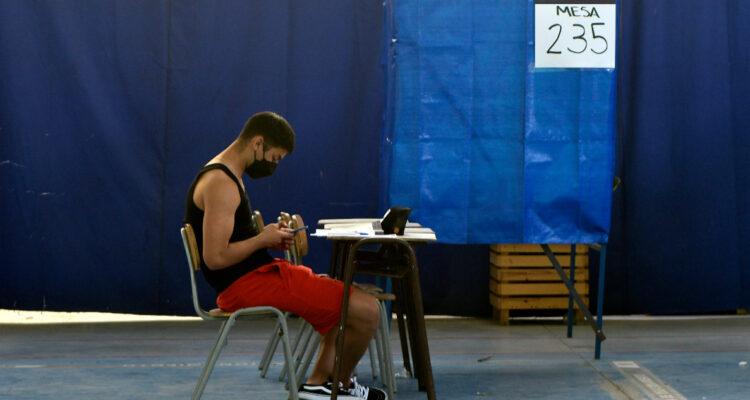 Plebiscito de salida: cuánto y cómo les pagarán a los vocales de mesa este 4 de septiembre