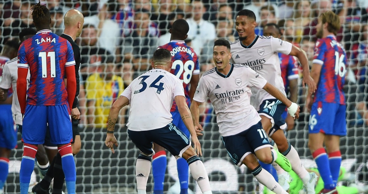 Premier League: Arsenal venció a Crystal Palace en regreso del torneo.