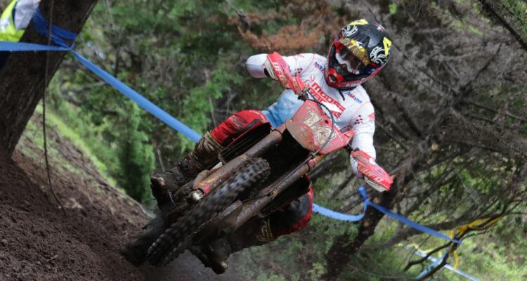 Ruy Barbosa y un doble título latinoamericano de Moto Enduro