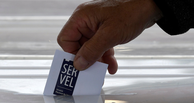 Colegio Hualpén plebiscito Servel