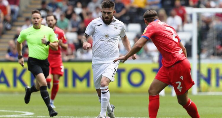 Swansea cayó ante Blackburn, líder de la Championship.