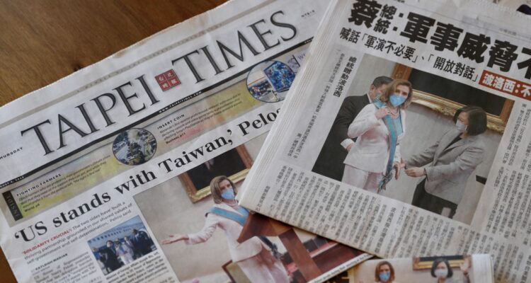 China endurece represalias: sanciona a Pelosi por su visita a Taiwán y cercena lazos con EEUU