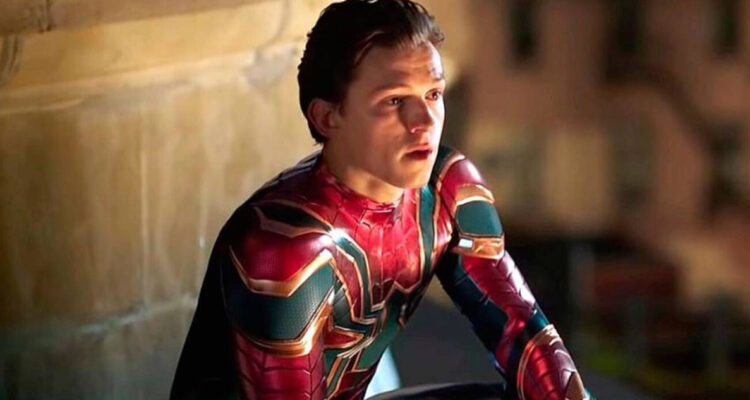 Tom Holland como Spider-Man