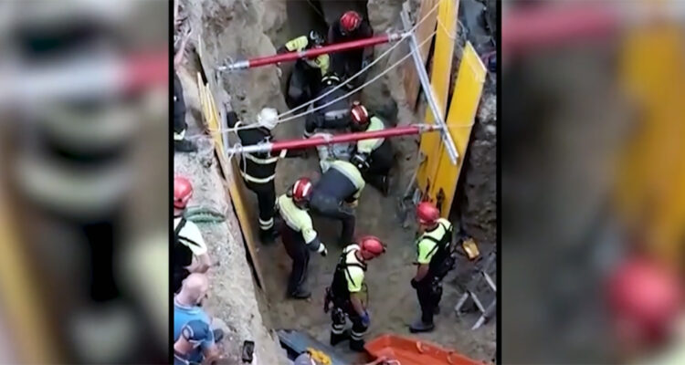 Un hombre fue rescatado porque se derrumbó el túnel que hizo para robar un banco en Roma