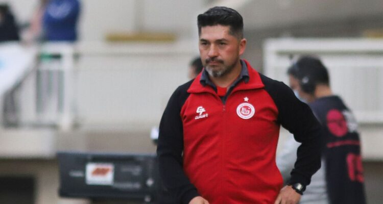 Unión San Felipe decidió despedir a Jonathan Orellana.