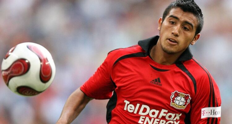 Twitter I @bayer04fussball